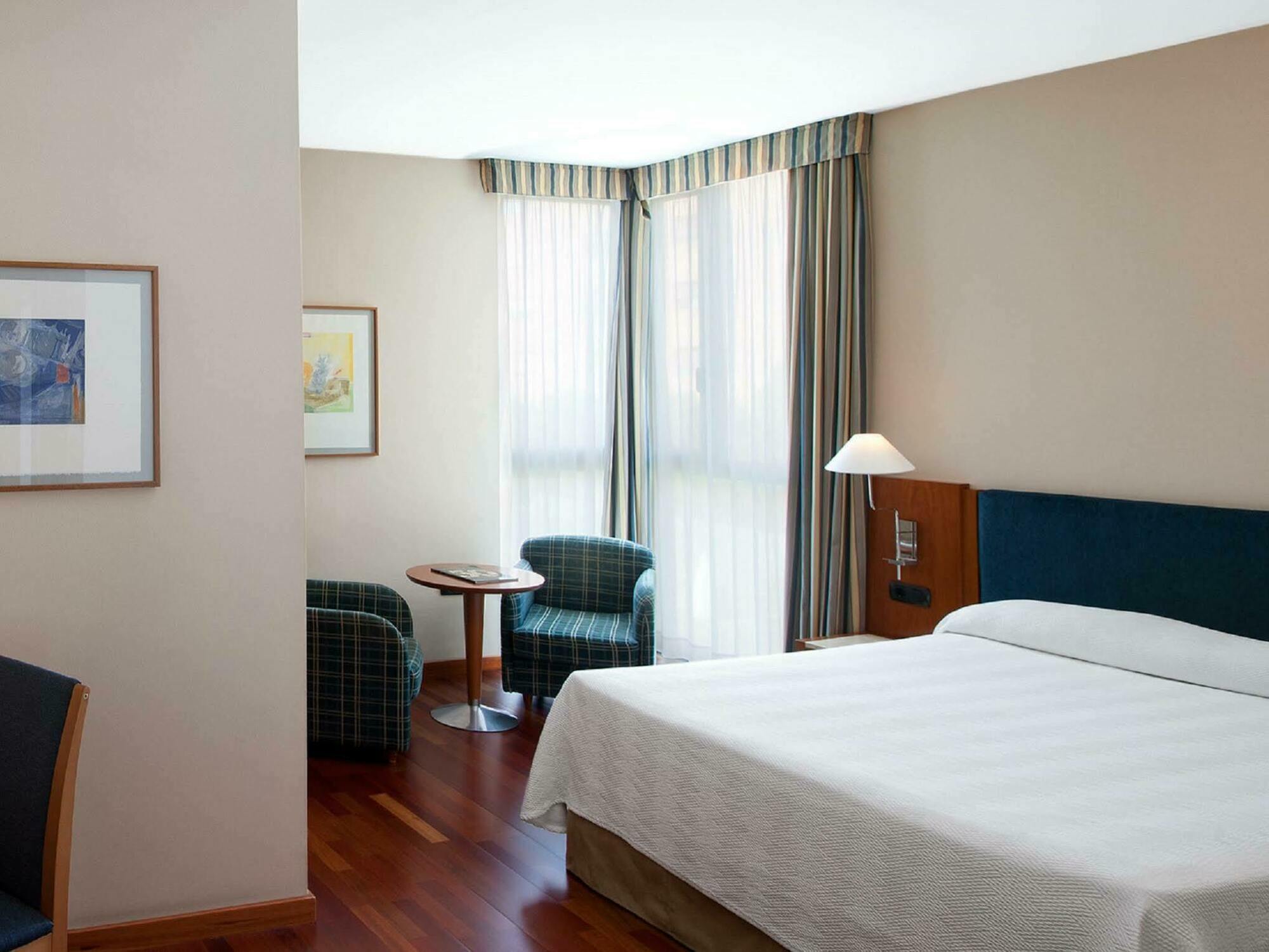 Sercotel Cornella Barcelona Cornellà de Llobregat Kültér fotó